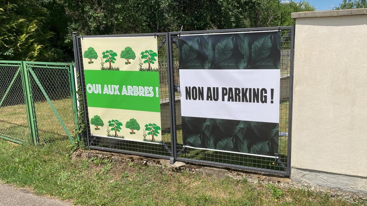 Contre le projet de parking à Chanteheux