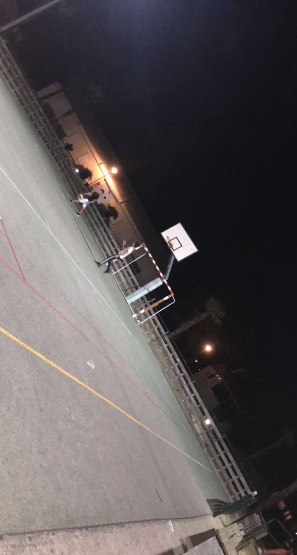 Retour du terrain de basket-ball au club Med la Palmyre