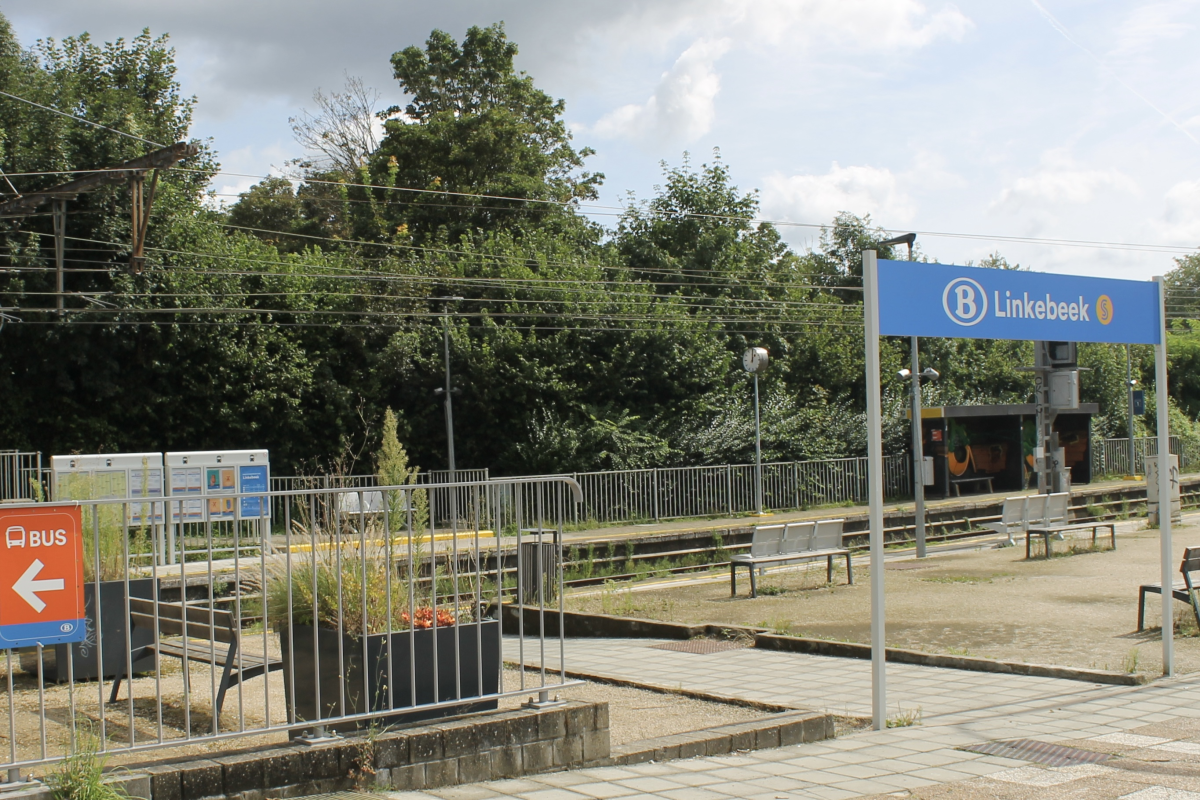 Dossier RER: Pour le maintien des deux gares de Linkebeek (NL versie hieronder)
