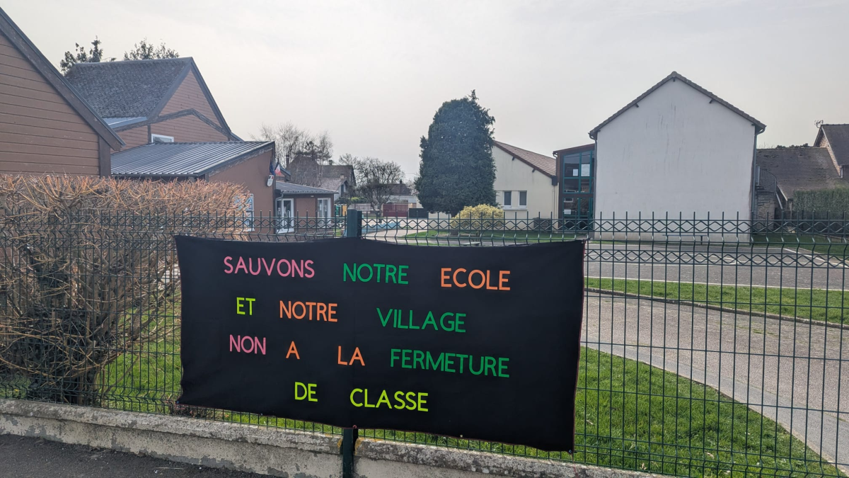NON à la fermeture d'une classe de l'école AULNETTE de Surville